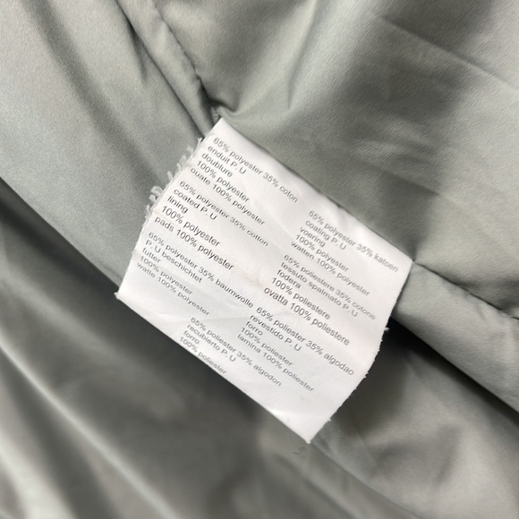 Lacoste puffer  vest jacket men 56/7, preloved I great condition - Picture 12 of 16